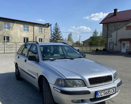Серый Вольво В40, объемом двигателя 1.95 л и пробегом 162 тыс. км за 1519 $, фото 6 на Automoto.ua