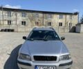 Сірий Вольво V40, об'ємом двигуна 2 л та пробігом 161 тис. км за 1500 $, фото 1 на Automoto.ua