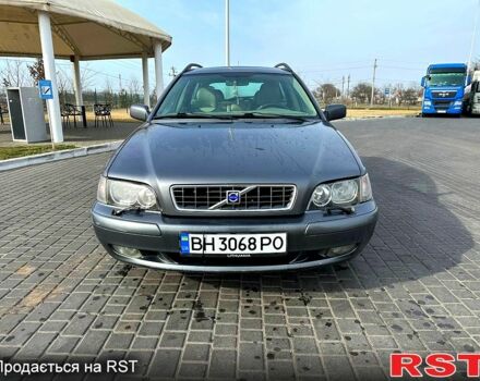 Серый Вольво В40, объемом двигателя 1.9 л и пробегом 280 тыс. км за 3700 $, фото 1 на Automoto.ua