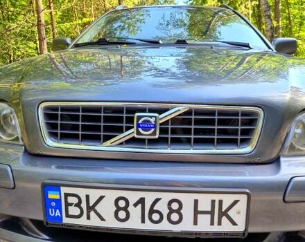 Сірий Вольво V40, об'ємом двигуна 1.9 л та пробігом 299 тис. км за 4350 $, фото 2 на Automoto.ua