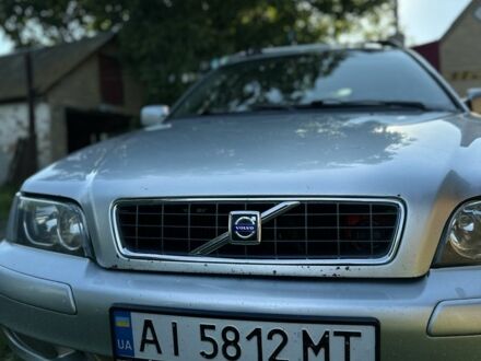 Вольво В40 2000 в Жашкове на Automoto.ua Серый Вольво В40, объемом двигателя 1.9 л и пробегом 365 тыс. км за 3000 $, фото 1 на Automoto.ua