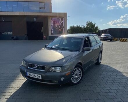 Серый Вольво В40, объемом двигателя 1.9 л и пробегом 3 тыс. км за 3500 $, фото 1 на Automoto.ua