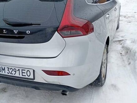 Сірий Вольво V40, об'ємом двигуна 1.6 л та пробігом 203 тис. км за 9500 $, фото 1 на Automoto.ua