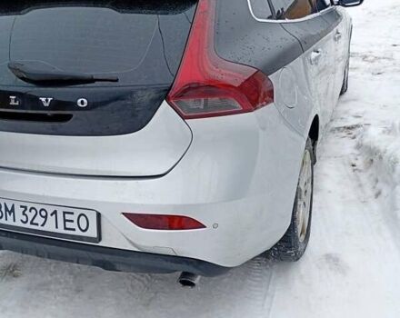 Серый Вольво В40, объемом двигателя 1.6 л и пробегом 203 тыс. км за 9500 $, фото 1 на Automoto.ua