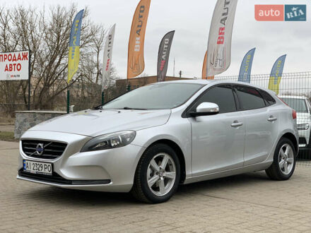 Вольво V40 2014 у Бердичеве на Automoto.ua Сірий Вольво V40, об'ємом двигуна 1.6 л та пробігом 272 тис. км за 10555 $, фото 1 на Automoto.ua