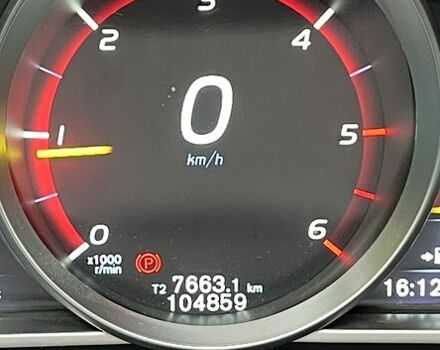 Сірий Вольво V40, об'ємом двигуна 1.6 л та пробігом 105 тис. км за 21000 $, фото 1 на Automoto.ua