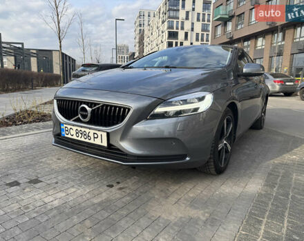 Сірий Вольво V40, об'ємом двигуна 1.5 л та пробігом 138 тис. км за 15900 $, фото 1 на Automoto.ua