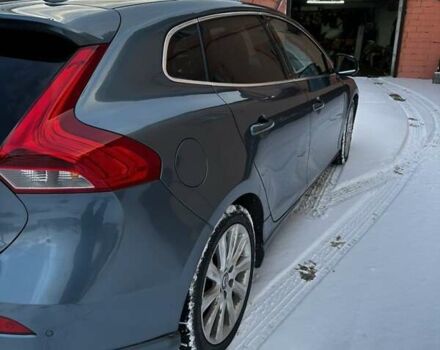 Синий Вольво В40, объемом двигателя 1.56 л и пробегом 250 тыс. км за 9300 $, фото 5 на Automoto.ua