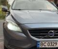 Синий Вольво В40, объемом двигателя 1.6 л и пробегом 247 тыс. км за 9999 $, фото 1 на Automoto.ua