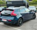 Синій Вольво V40, об'ємом двигуна 2 л та пробігом 241 тис. км за 12199 $, фото 4 на Automoto.ua