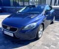 Синий Вольво В40, объемом двигателя 2 л и пробегом 245 тыс. км за 13500 $, фото 1 на Automoto.ua