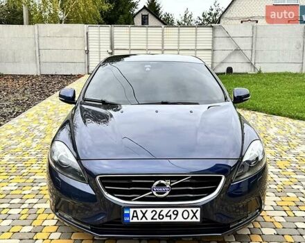 Синий Вольво В40, объемом двигателя 2 л и пробегом 273 тыс. км за 13500 $, фото 12 на Automoto.ua
