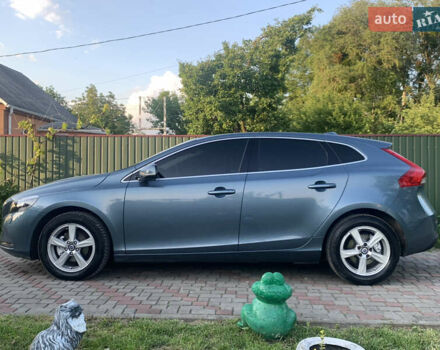 Синий Вольво В40, объемом двигателя 1.6 л и пробегом 240 тыс. км за 10200 $, фото 21 на Automoto.ua