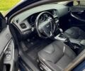 Синий Вольво В40, объемом двигателя 2 л и пробегом 273 тыс. км за 13500 $, фото 7 на Automoto.ua