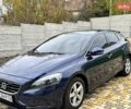 Синий Вольво В40, объемом двигателя 2 л и пробегом 273 тыс. км за 13500 $, фото 1 на Automoto.ua