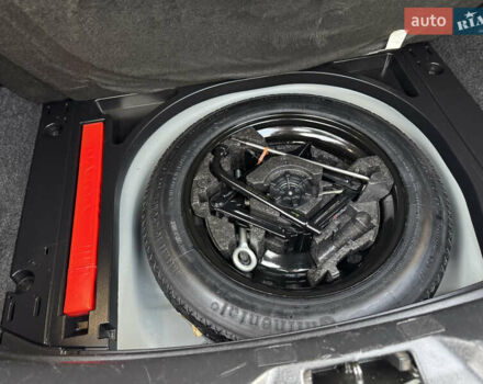 Вольво В40 2013 в Стрые на Automoto.ua Синий Вольво В40, объемом двигателя 1.6 л и пробегом 227 тыс. км за 10590 $, фото 83 на Automoto.ua
