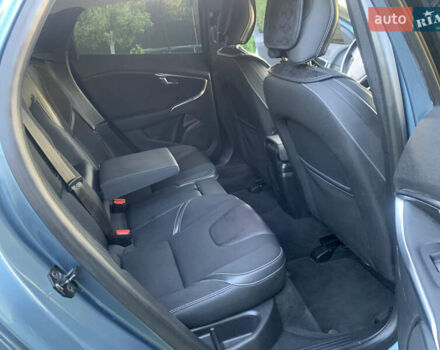 Синий Вольво В40, объемом двигателя 1.6 л и пробегом 240 тыс. км за 10200 $, фото 10 на Automoto.ua