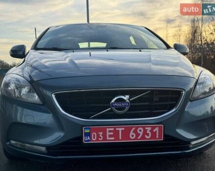 Синий Вольво В40, объемом двигателя 1.6 л и пробегом 178 тыс. км за 11500 $, фото 2 на Automoto.ua