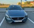 Синій Вольво V40, об'ємом двигуна 2 л та пробігом 176 тис. км за 12300 $, фото 2 на Automoto.ua