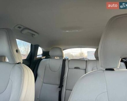 Синий Вольво В40, объемом двигателя 1.6 л и пробегом 178 тыс. км за 11500 $, фото 26 на Automoto.ua