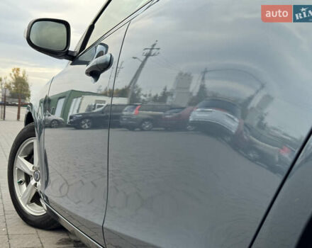Вольво В40 2013 в Стрые на Automoto.ua Синий Вольво В40, объемом двигателя 1.6 л и пробегом 227 тыс. км за 10590 $, фото 28 на Automoto.ua