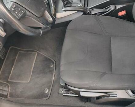 Синий Вольво В40, объемом двигателя 1.56 л и пробегом 238 тыс. км за 8500 $, фото 8 на Automoto.ua