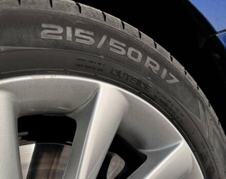 Синий Вольво В40, объемом двигателя 1.97 л и пробегом 210 тыс. км за 12300 $, фото 11 на Automoto.ua