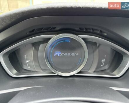 Синій Вольво V40, об'ємом двигуна 1.6 л та пробігом 220 тис. км за 10750 $, фото 49 на Automoto.ua