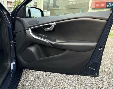 Синій Вольво V40, об'ємом двигуна 1.6 л та пробігом 220 тис. км за 10750 $, фото 40 на Automoto.ua