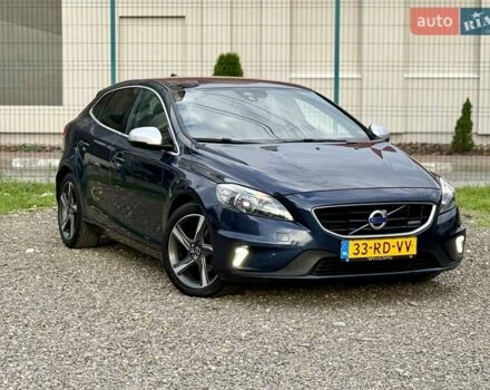 Синій Вольво V40, об'ємом двигуна 1.6 л та пробігом 220 тис. км за 10750 $, фото 9 на Automoto.ua