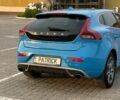 Синій Вольво V40, об'ємом двигуна 2 л та пробігом 285 тис. км за 9500 $, фото 2 на Automoto.ua