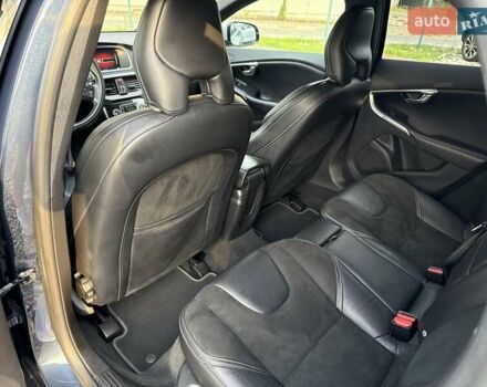 Синій Вольво V40, об'ємом двигуна 1.6 л та пробігом 220 тис. км за 10750 $, фото 36 на Automoto.ua