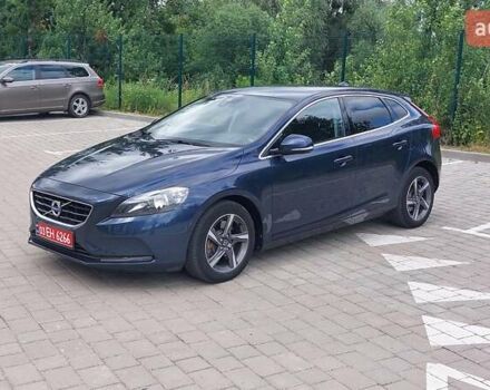 Синій Вольво V40, об'ємом двигуна 2 л та пробігом 232 тис. км за 11250 $, фото 48 на Automoto.ua