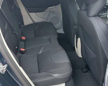 Синій Вольво V40, об'ємом двигуна 2 л та пробігом 232 тис. км за 11250 $, фото 32 на Automoto.ua