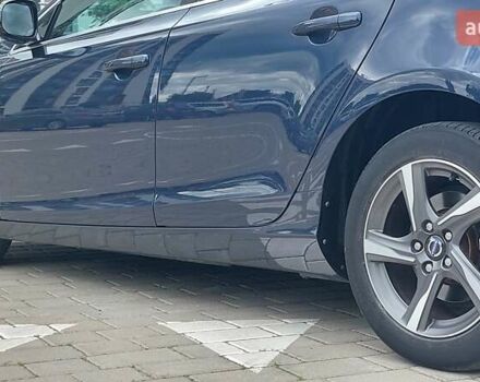 Синій Вольво V40, об'ємом двигуна 2 л та пробігом 232 тис. км за 11250 $, фото 10 на Automoto.ua