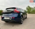 Синий Вольво В40, объемом двигателя 2 л и пробегом 257 тыс. км за 11300 $, фото 5 на Automoto.ua