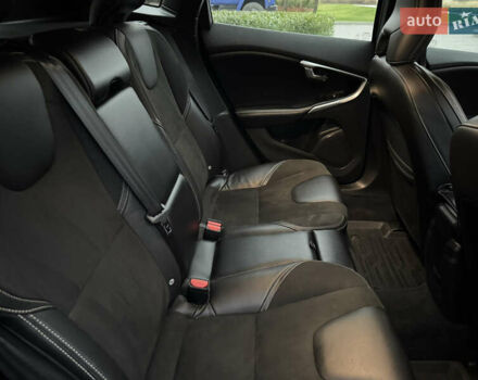 Синий Вольво В40, объемом двигателя 1.97 л и пробегом 194 тыс. км за 13799 $, фото 58 на Automoto.ua