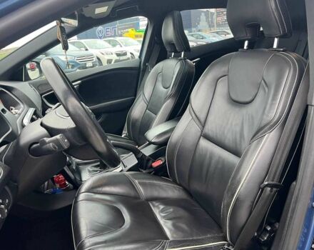 Синій Вольво V40, об'ємом двигуна 2 л та пробігом 283 тис. км за 8500 $, фото 16 на Automoto.ua