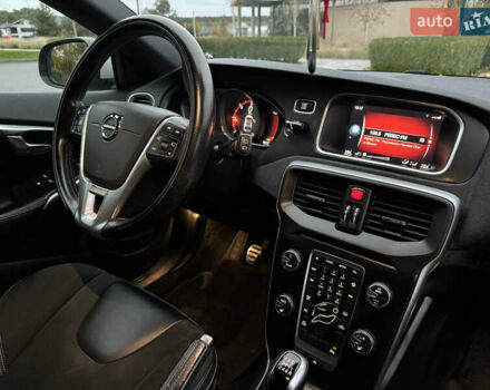 Синий Вольво В40, объемом двигателя 1.97 л и пробегом 194 тыс. км за 13799 $, фото 51 на Automoto.ua