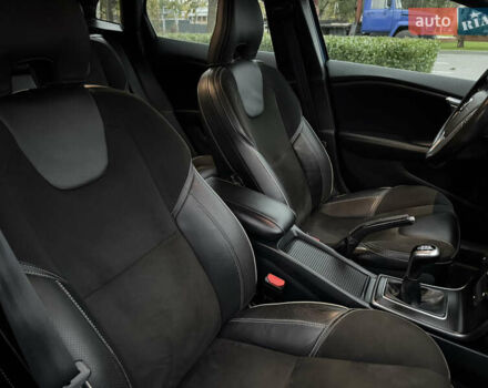 Синий Вольво В40, объемом двигателя 1.97 л и пробегом 194 тыс. км за 13799 $, фото 50 на Automoto.ua