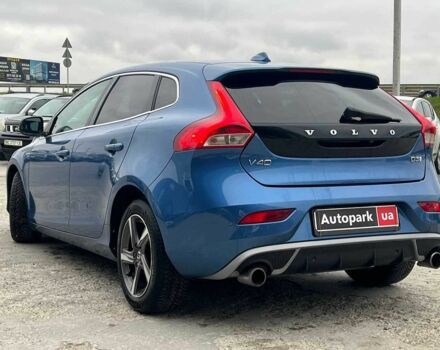 Синій Вольво V40, об'ємом двигуна 2 л та пробігом 283 тис. км за 8500 $, фото 7 на Automoto.ua