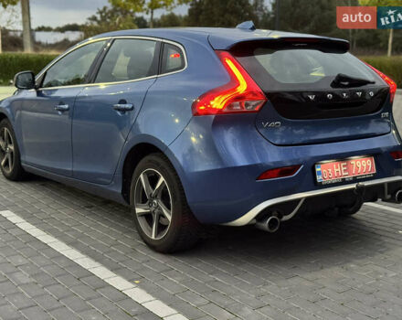 Синий Вольво В40, объемом двигателя 1.97 л и пробегом 194 тыс. км за 13799 $, фото 72 на Automoto.ua