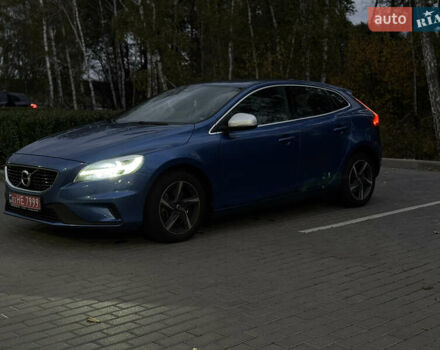 Синий Вольво В40, объемом двигателя 1.97 л и пробегом 194 тыс. км за 13799 $, фото 75 на Automoto.ua