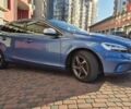 Синий Вольво В40, объемом двигателя 2 л и пробегом 282 тыс. км за 14500 $, фото 44 на Automoto.ua