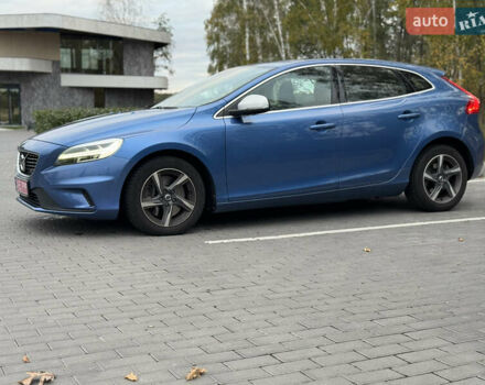 Синий Вольво В40, объемом двигателя 1.97 л и пробегом 194 тыс. км за 13799 $, фото 13 на Automoto.ua