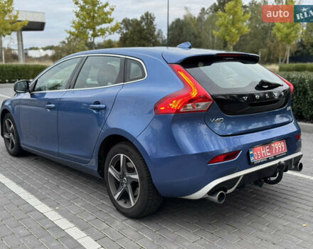 Синий Вольво В40, объемом двигателя 1.97 л и пробегом 194 тыс. км за 13799 $, фото 19 на Automoto.ua