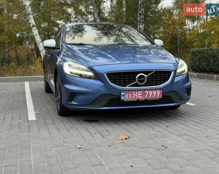 Синий Вольво В40, объемом двигателя 1.97 л и пробегом 194 тыс. км за 13799 $, фото 3 на Automoto.ua