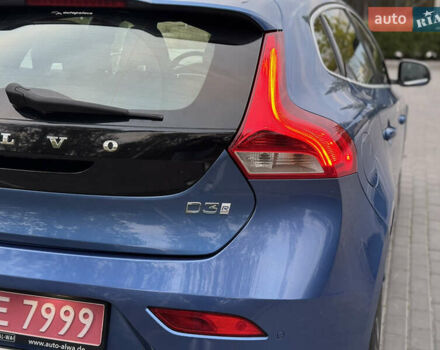 Синий Вольво В40, объемом двигателя 1.97 л и пробегом 194 тыс. км за 13799 $, фото 8 на Automoto.ua