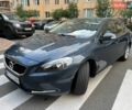 Синий Вольво В40, объемом двигателя 1.97 л и пробегом 165 тыс. км за 11600 $, фото 2 на Automoto.ua