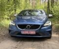 Синій Вольво V40, об'ємом двигуна 2 л та пробігом 198 тис. км за 12994 $, фото 1 на Automoto.ua